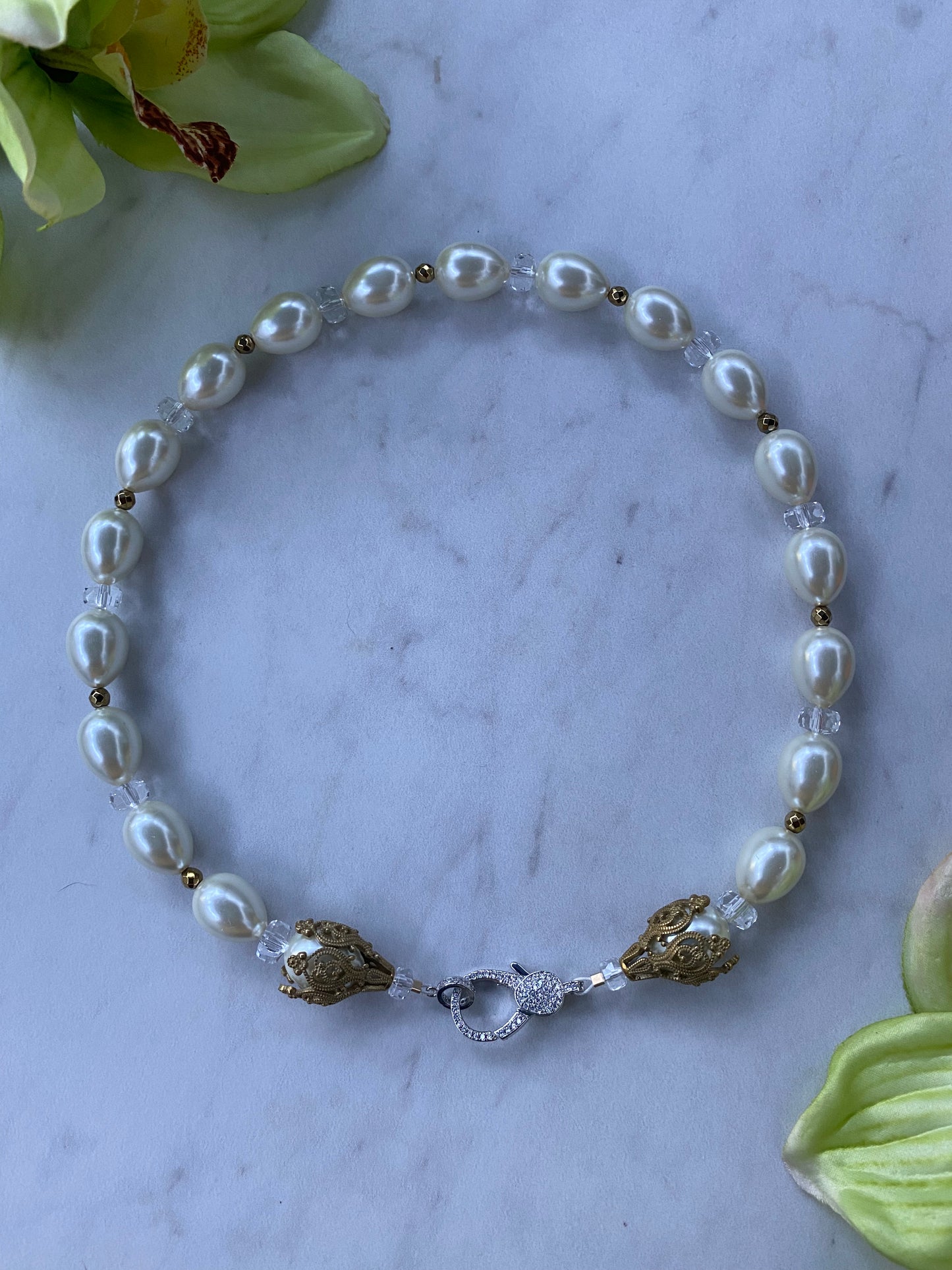 La Belle Époque Collection Vintage Glass Pearl Necklace