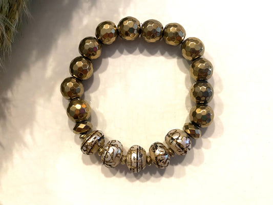 Turquesa Collection Faceted Pyrite and Carved Pearls Luxe Stacker