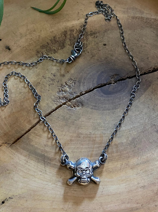 Talismans and Amulets Collection Fine Silver Skull Necklace.